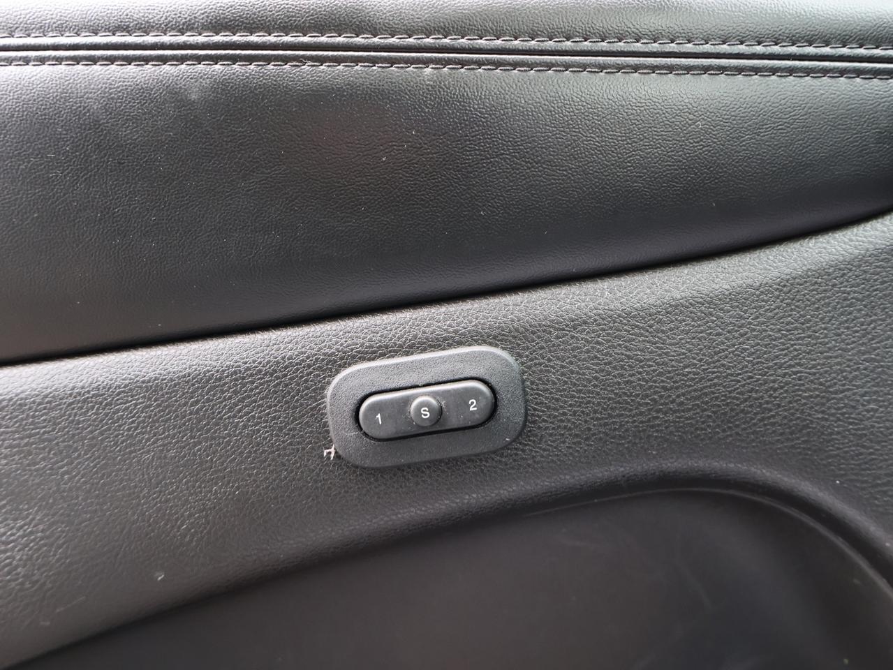 2018 Jeep Grand Cherokee V6 LIMITED 4WD CERTIFIED *ACCIDENT FREE*2ND WINTER* CAMERA NAV BLUETOOTH LEATHER COOL/HEAT SEAT/STEERING SUNROOF CRUISE ALLOYS Photo