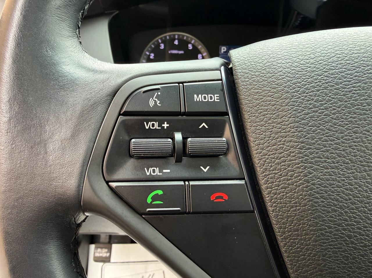 2015 Hyundai Sonata 4dr Sdn 2.4L Auto Sport Tech Photo