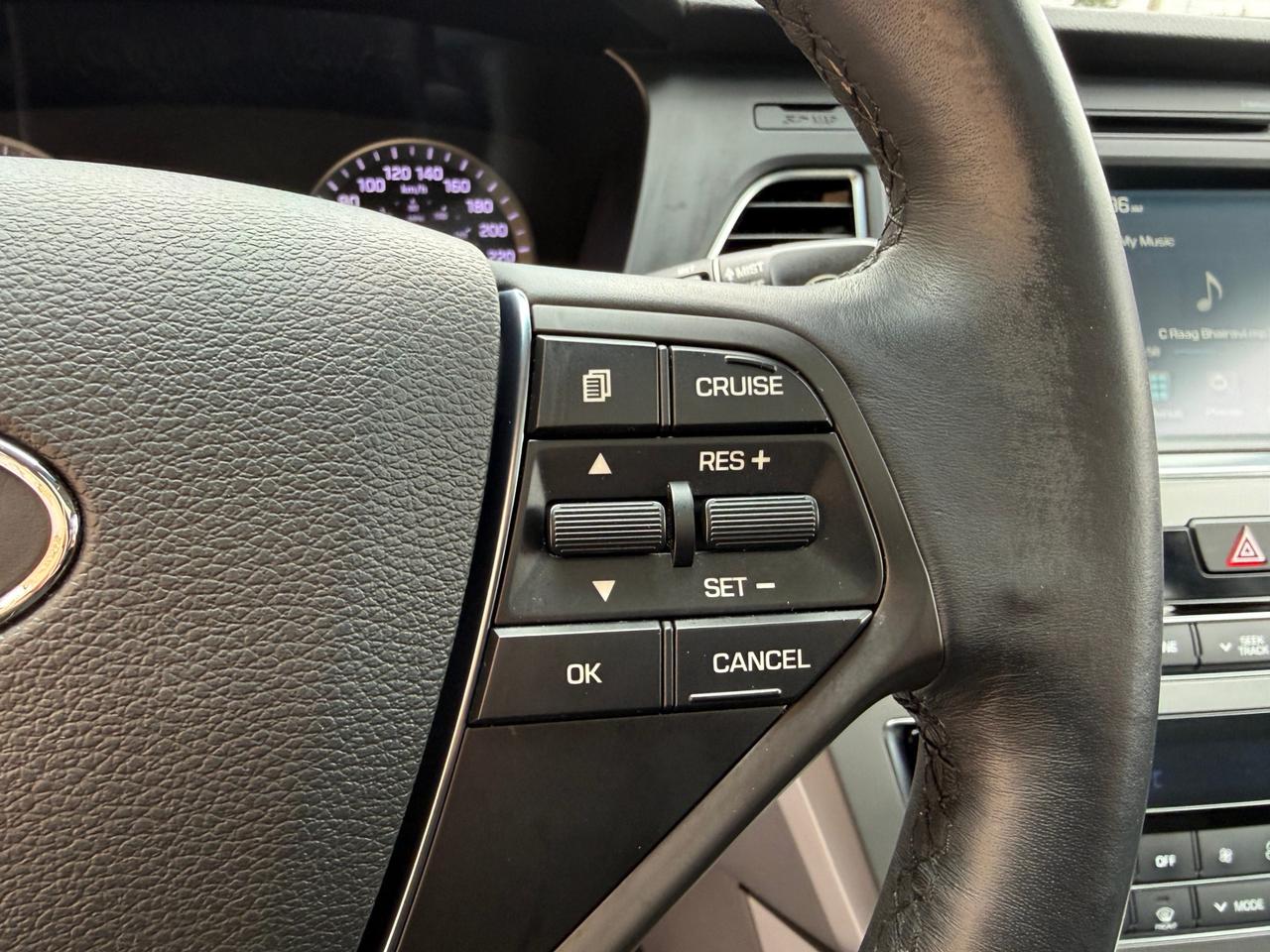 2015 Hyundai Sonata 4dr Sdn 2.4L Auto Sport Tech Photo