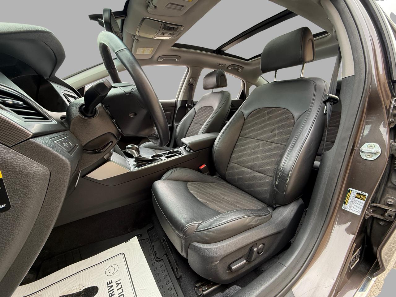 2015 Hyundai Sonata 4dr Sdn 2.4L Auto Sport Tech Photo