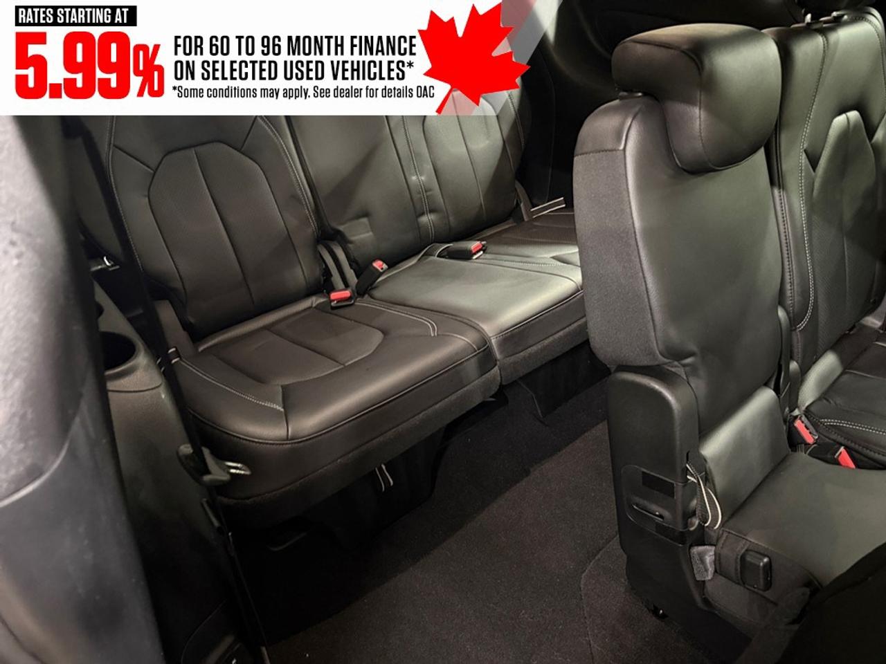 2022 Chrysler Pacifica Touring L FWD Photo