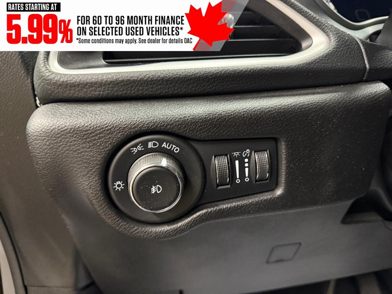 2022 Chrysler Pacifica Touring L FWD Photo