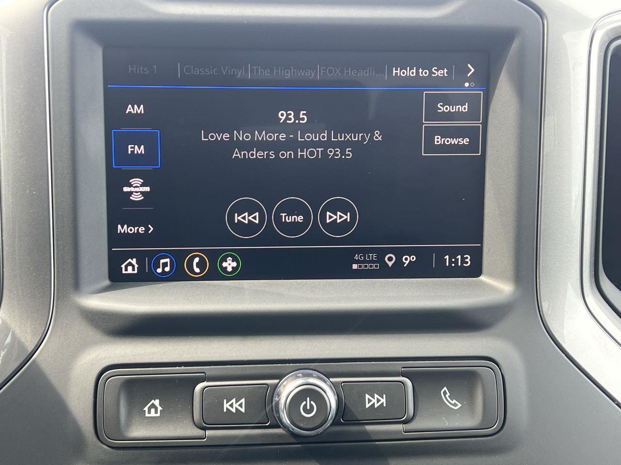 2024 Chevrolet Silverado 1500 Custom Trail Boss 4x4, POWER REAR MIRRORS, CRUISE CONTROL, BACK UP CAM, SIRIUS XM!! Photo