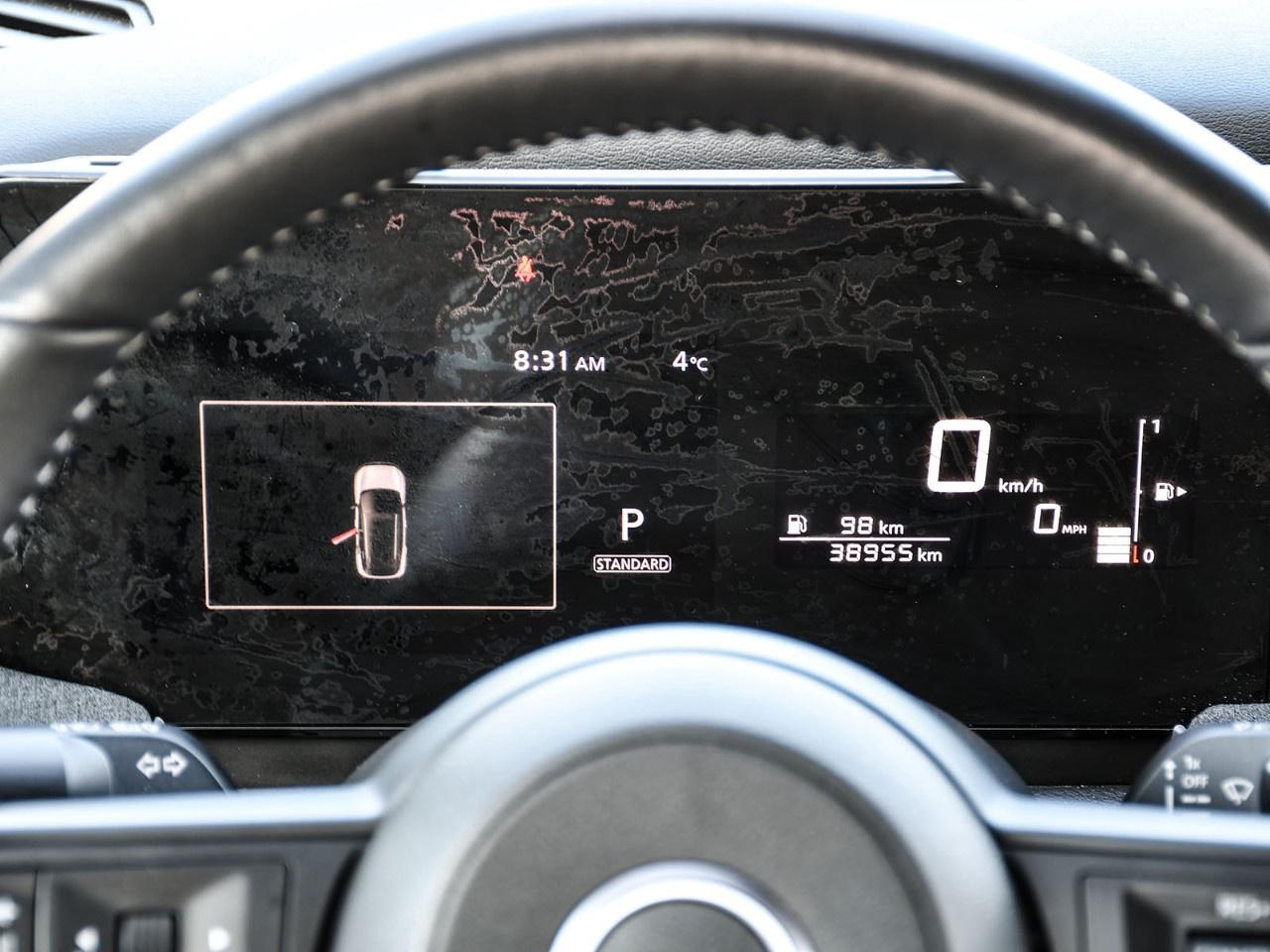 2025 Nissan Kicks SV AWD Photo