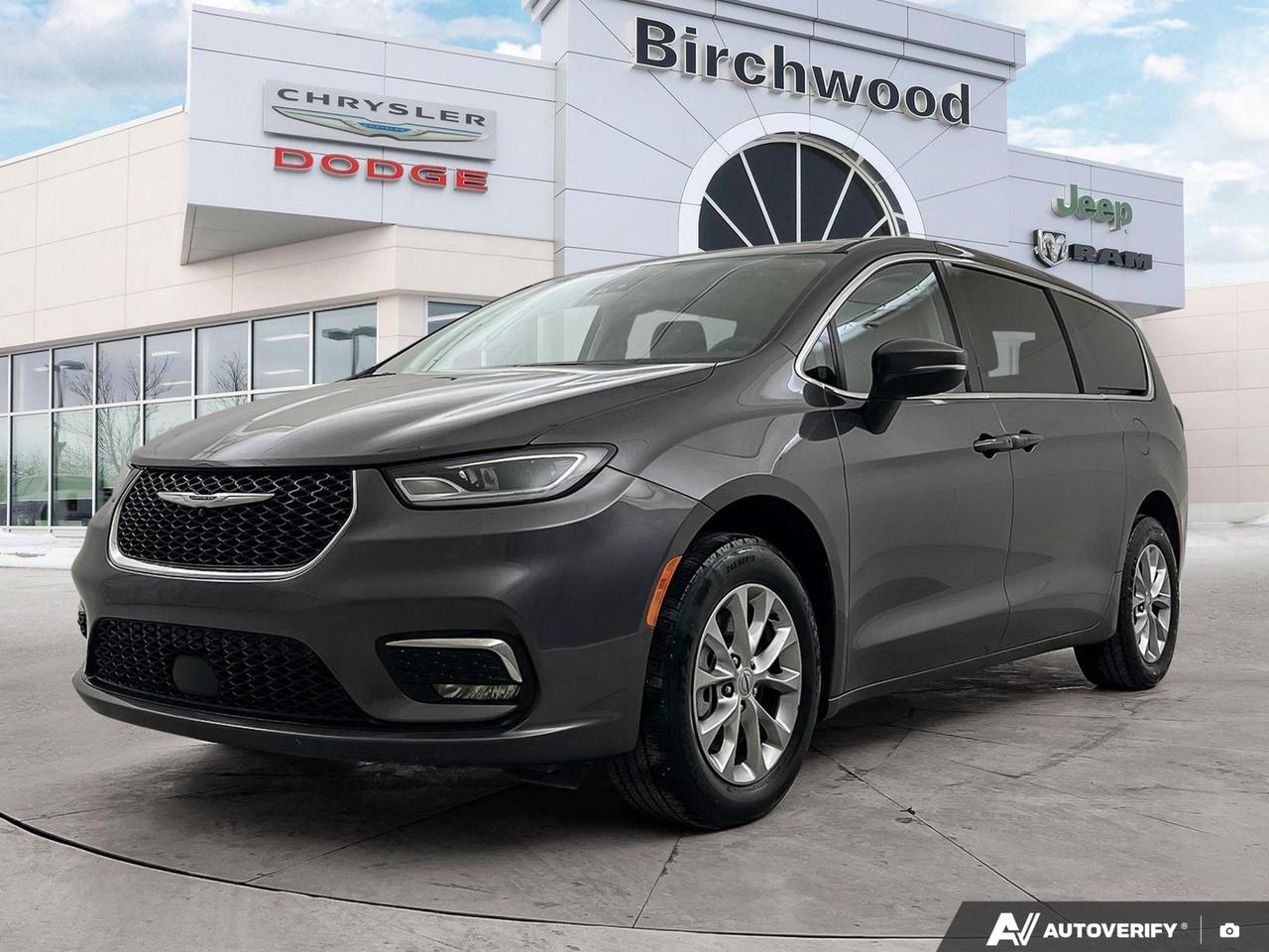 Used 2023 Chrysler Pacifica Touring L | ALL WHEEL DRIVE | Power Liftgate and Sliding Doors | for sale in Winnipeg, MB