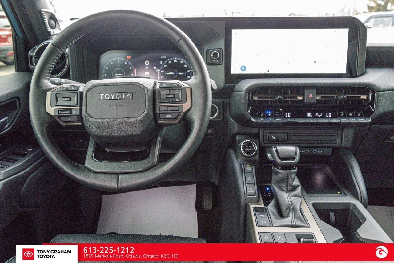 2025 Toyota Land Cruiser  Photo