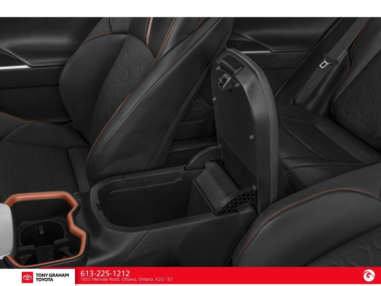 2025 Toyota RAV4 TRAIL Photo