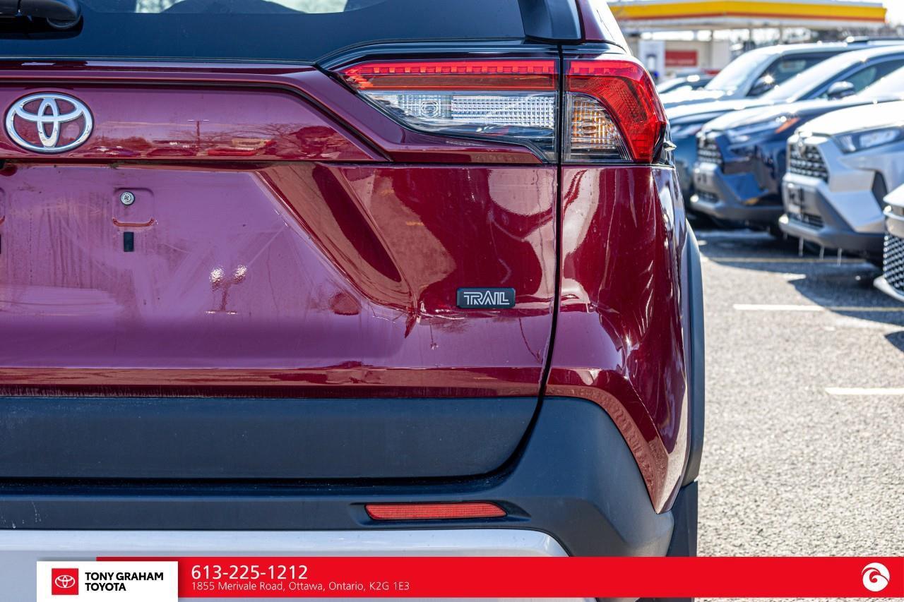 2025 Toyota RAV4 TRAIL Photo