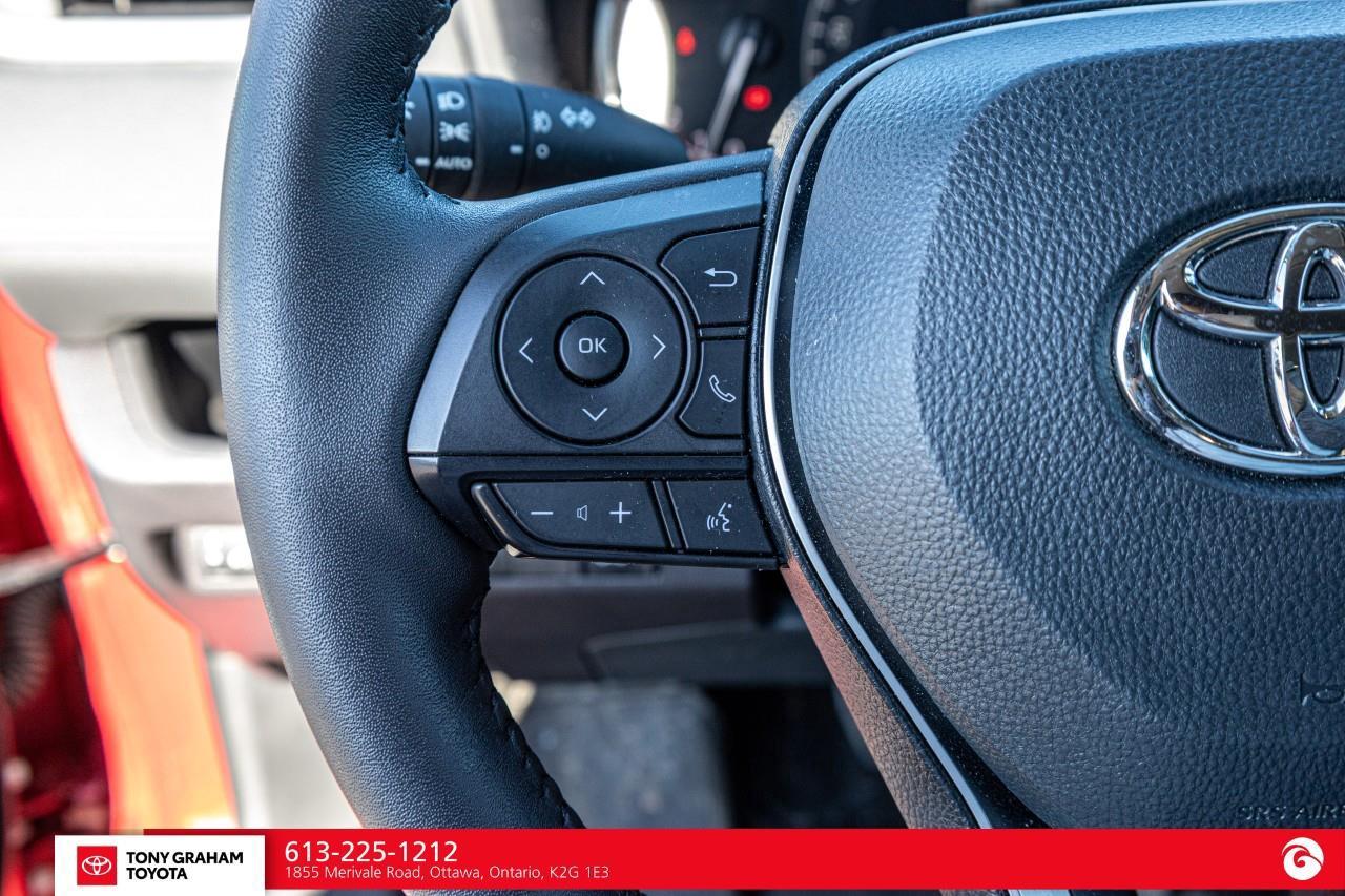 2025 Toyota RAV4 TRAIL Photo