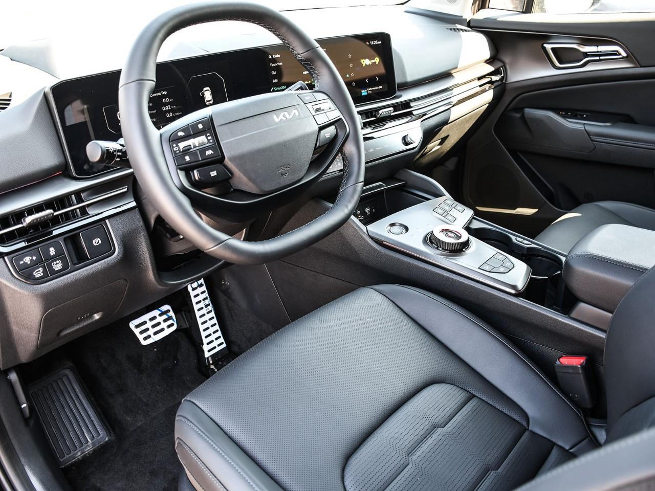 2026 Kia Sportage Hybrid SX w/Black Interior 2026 Kia Sportage Hybrid – SX Photo