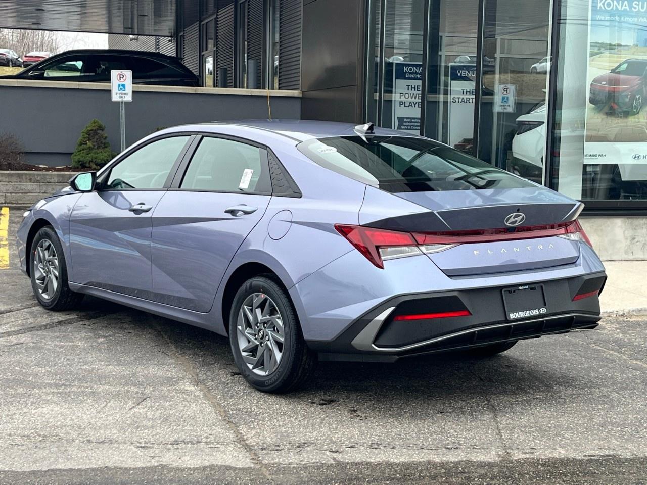 2026 Hyundai Elantra Preferred IVT Photo
