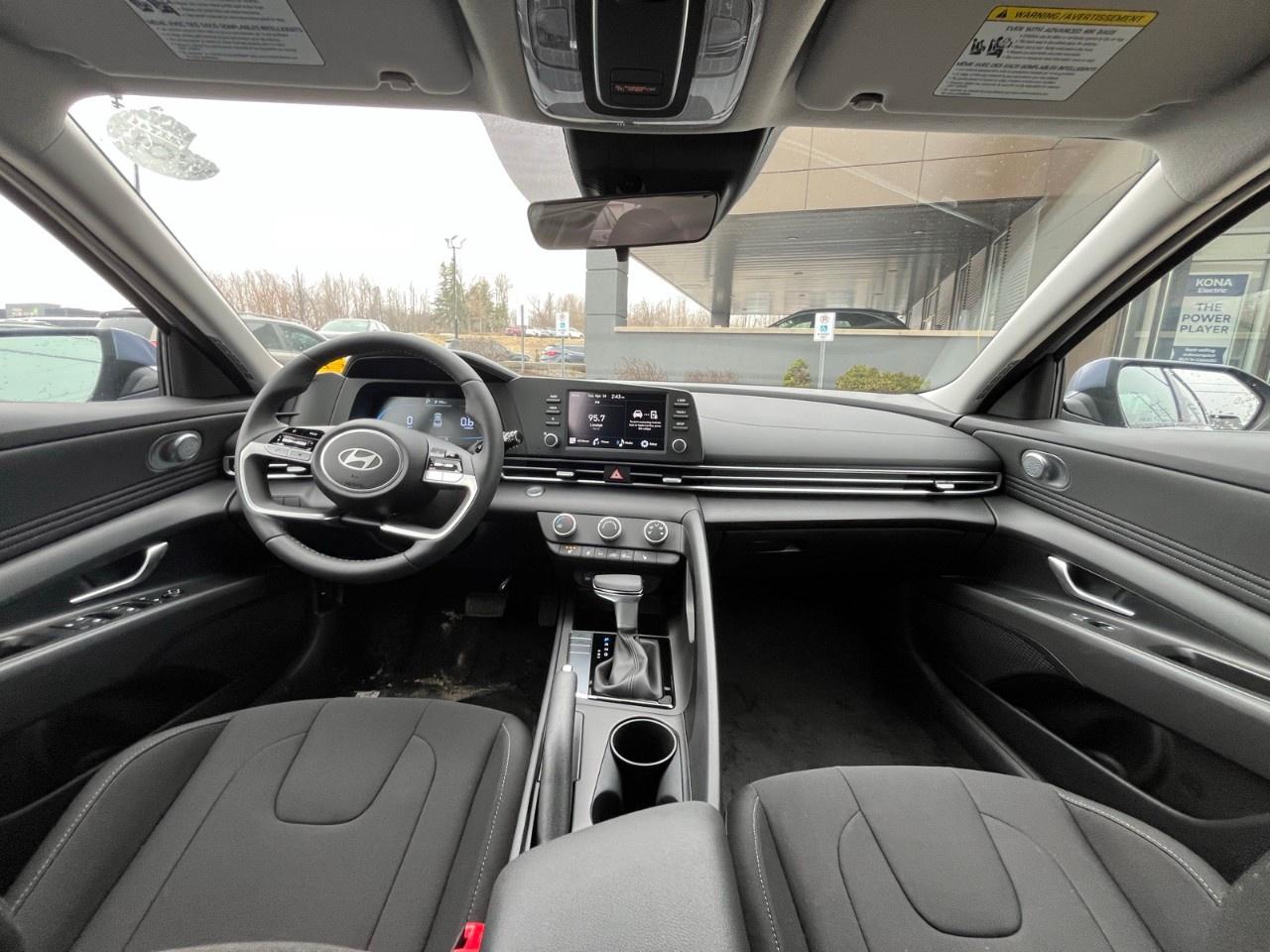 2026 Hyundai Elantra Preferred IVT Photo