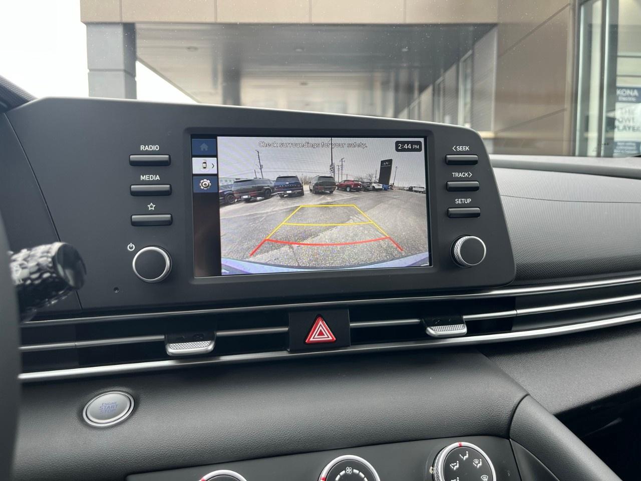2026 Hyundai Elantra Preferred IVT Photo