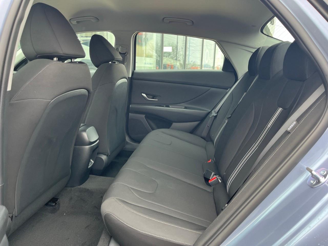 2026 Hyundai Elantra Preferred IVT Photo