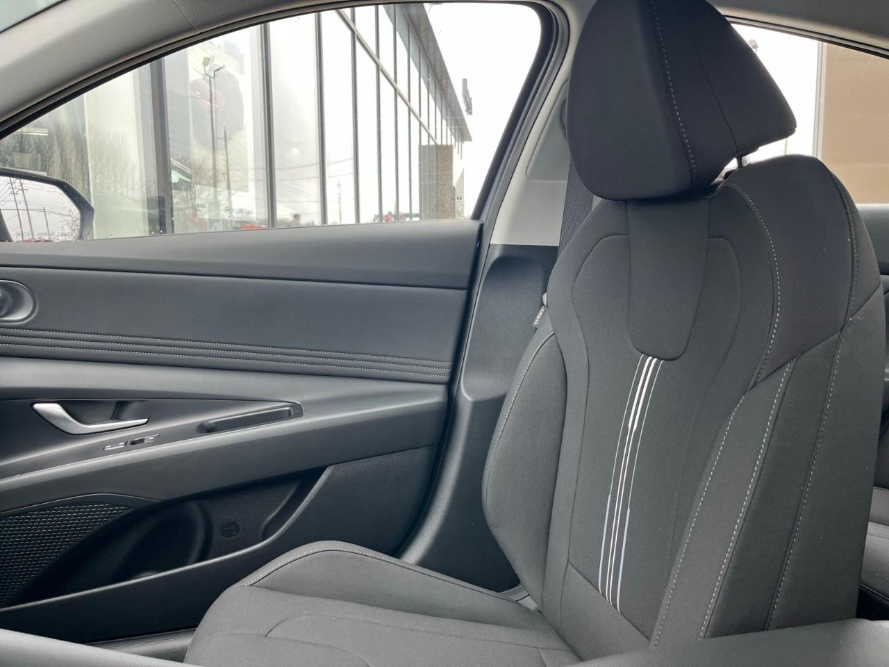 2026 Hyundai Elantra Preferred IVT Photo