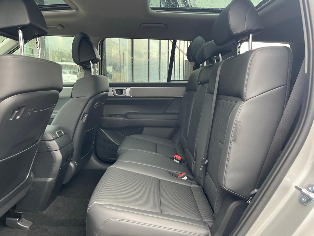 2026 Hyundai Santa Fe Hybrid Preferred AWD w/Trend Pkg Photo