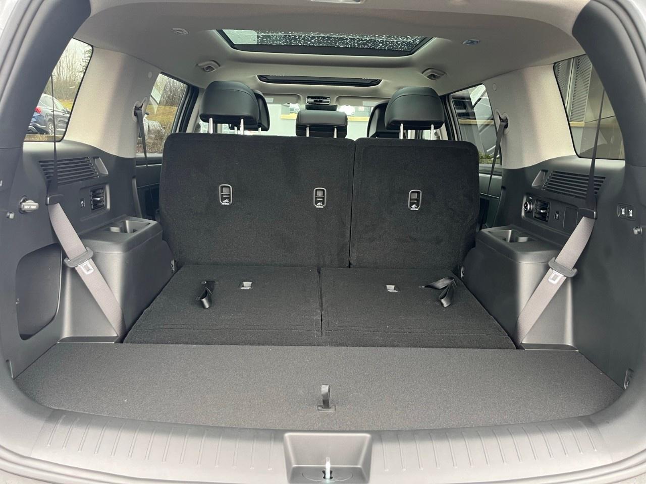 2026 Hyundai Santa Fe Hybrid Preferred AWD w/Trend Pkg Photo