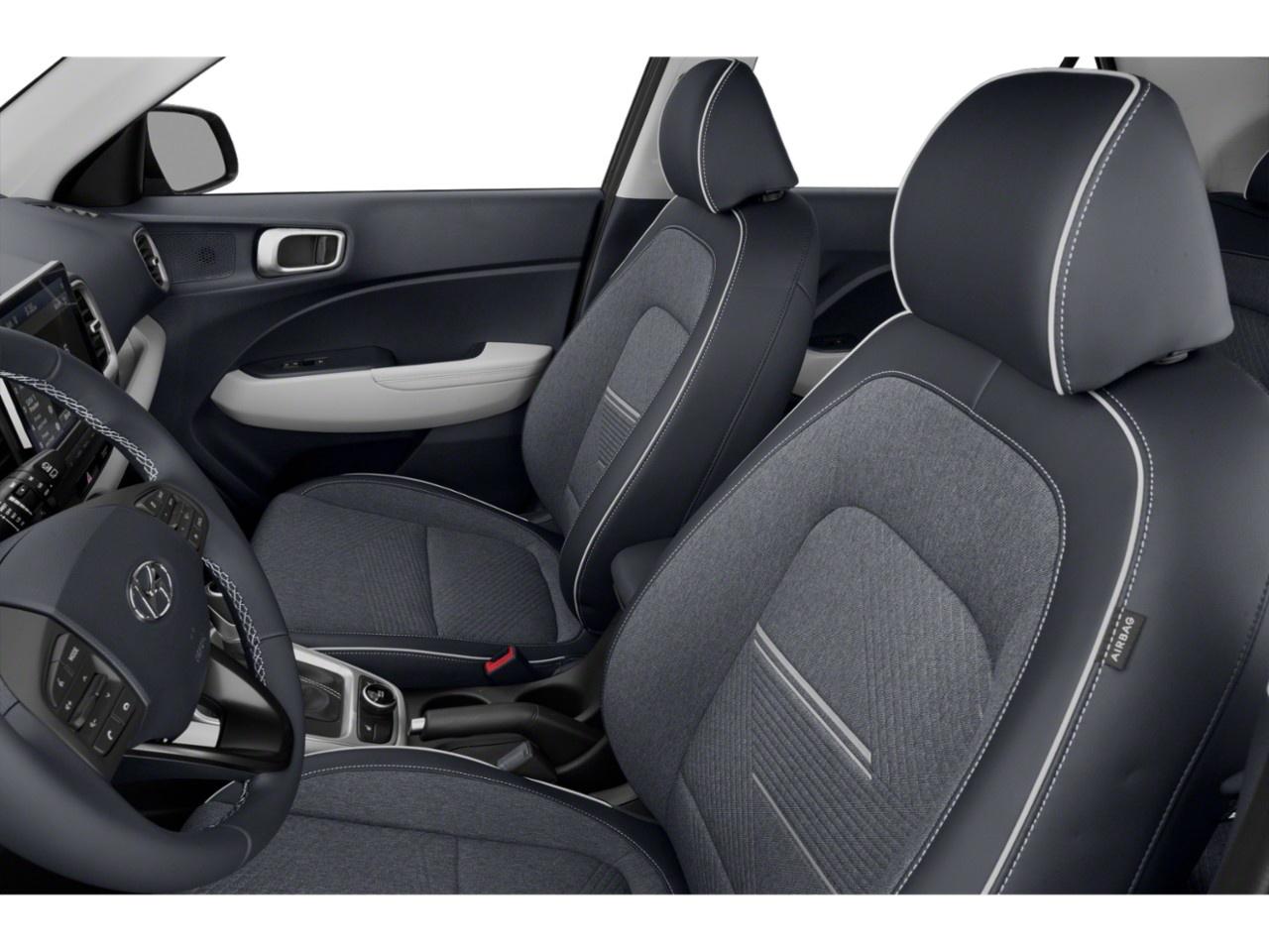 2022 Hyundai Venue Essential IVT Photo