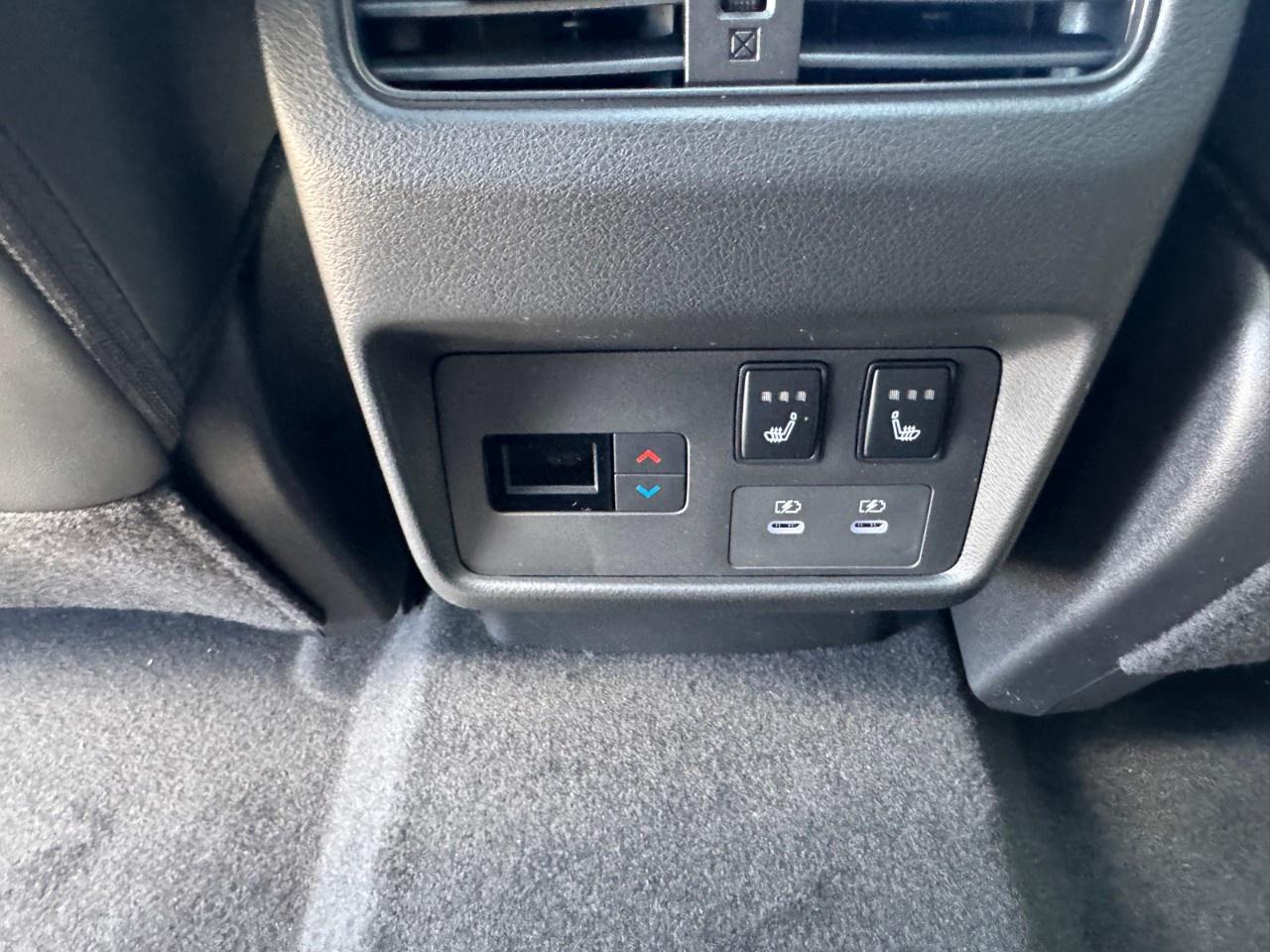 2026 Nissan Rogue AWD Platinum Photo