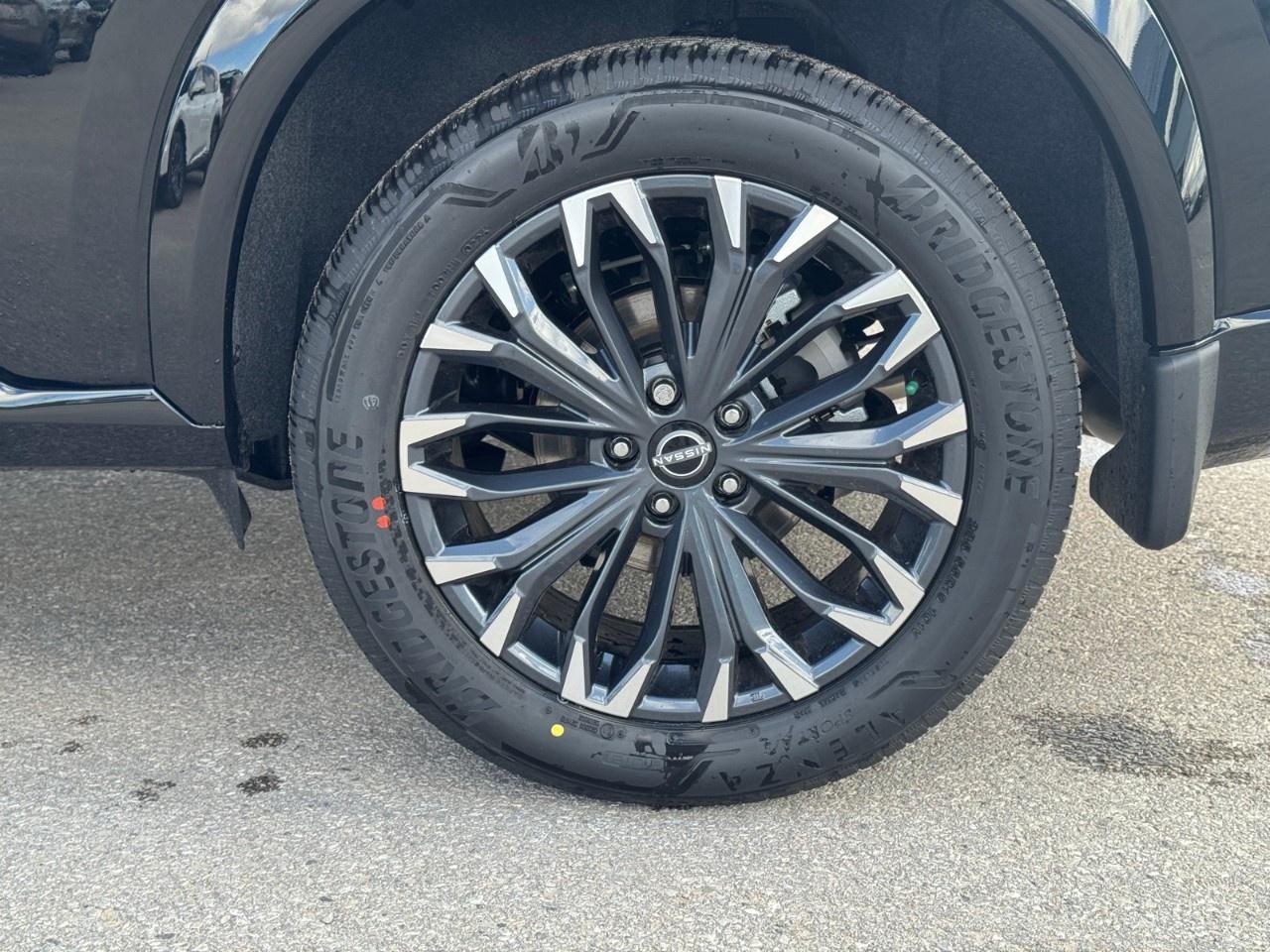 2026 Nissan Rogue AWD Platinum Photo