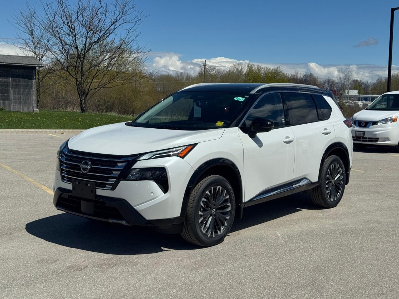 2026 Nissan Rogue AWD Platinum Photo