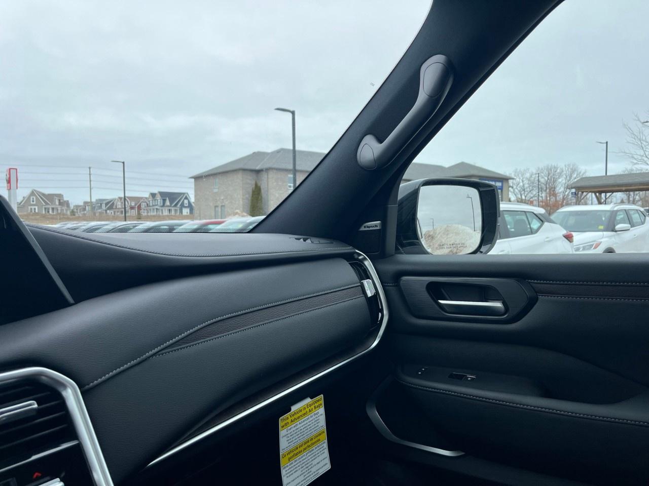 2026 Nissan Armada 4x4 Platinum Reserve Photo