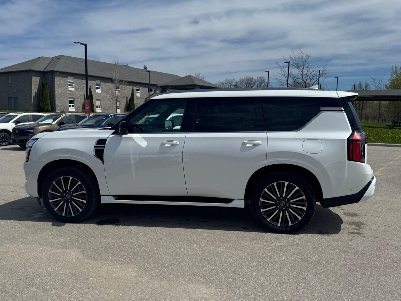 2026 Nissan Armada 4x4 Platinum Reserve Photo