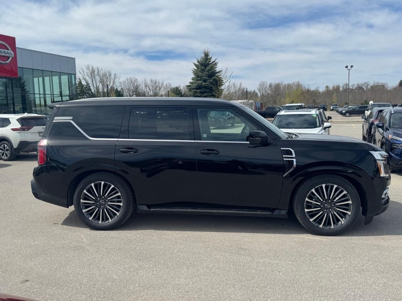 2026 Nissan Armada 4x4 Platinum Reserve Photo