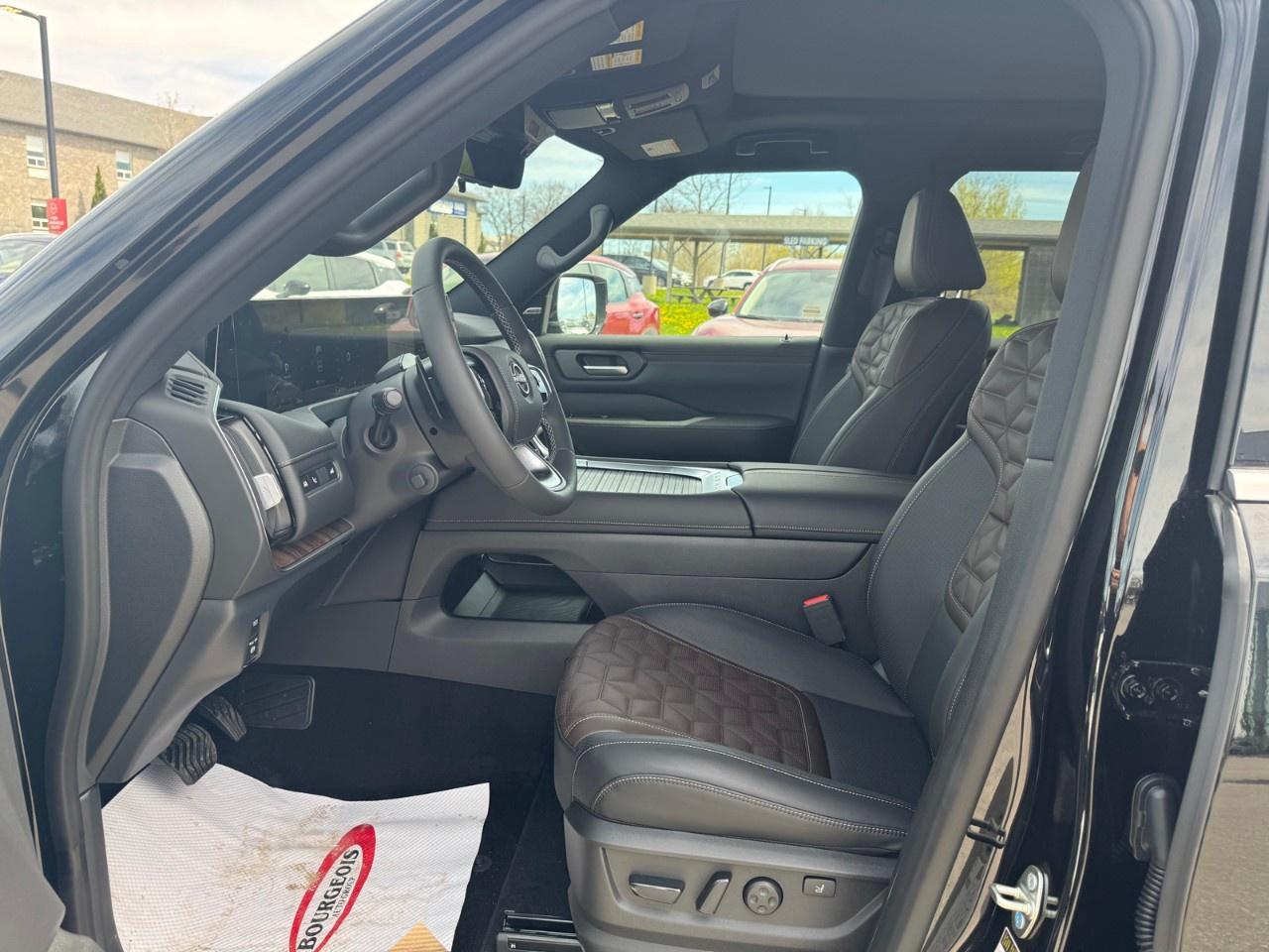 2026 Nissan Armada 4x4 Platinum Reserve Photo