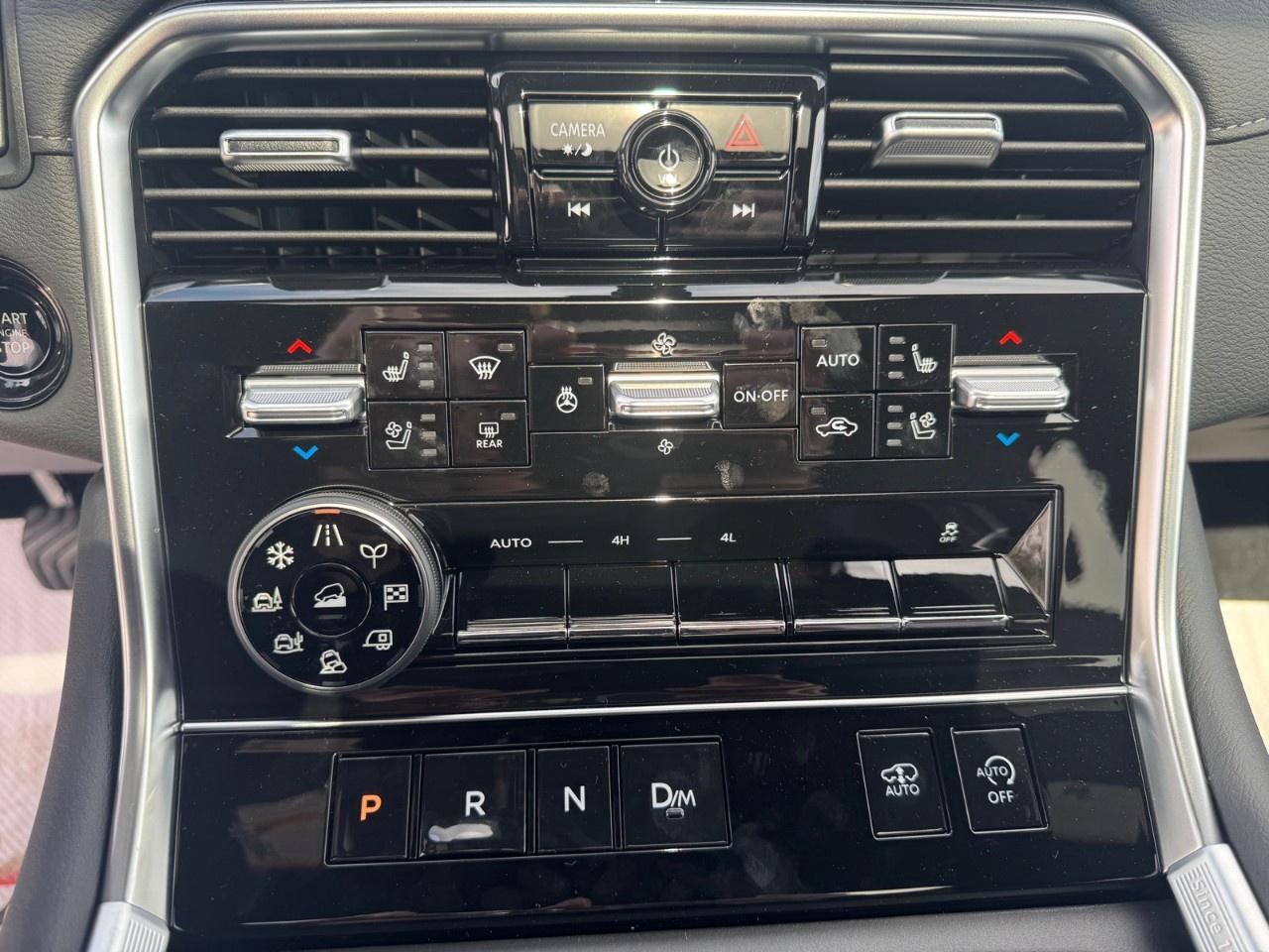 2026 Nissan Armada 4x4 Platinum Reserve Photo