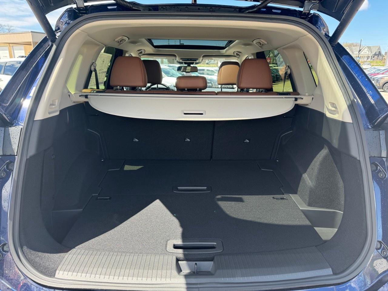 2026 Nissan Rogue AWD Platinum Photo