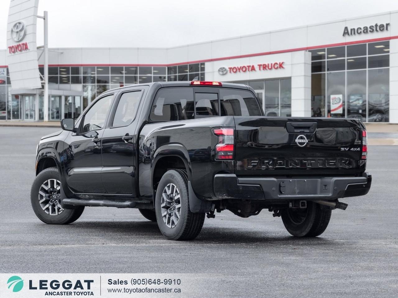2022 Nissan Frontier Crew Cab PRO-4X Standard Bed 4x4 Photo