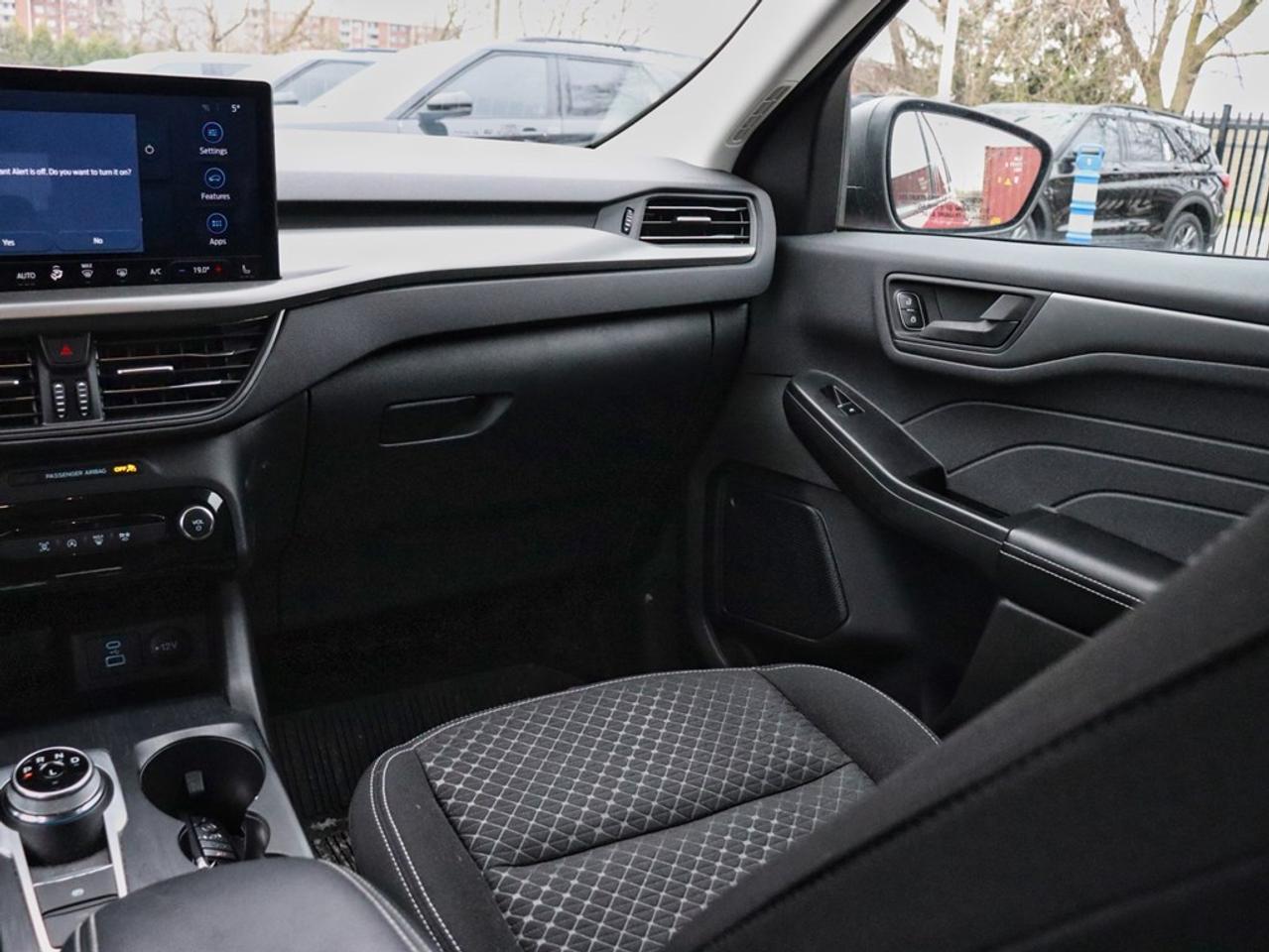 2023 Ford Escape Active | AWD | 1.5L | TECH 1 | HTD STR WHL | NAV Photo