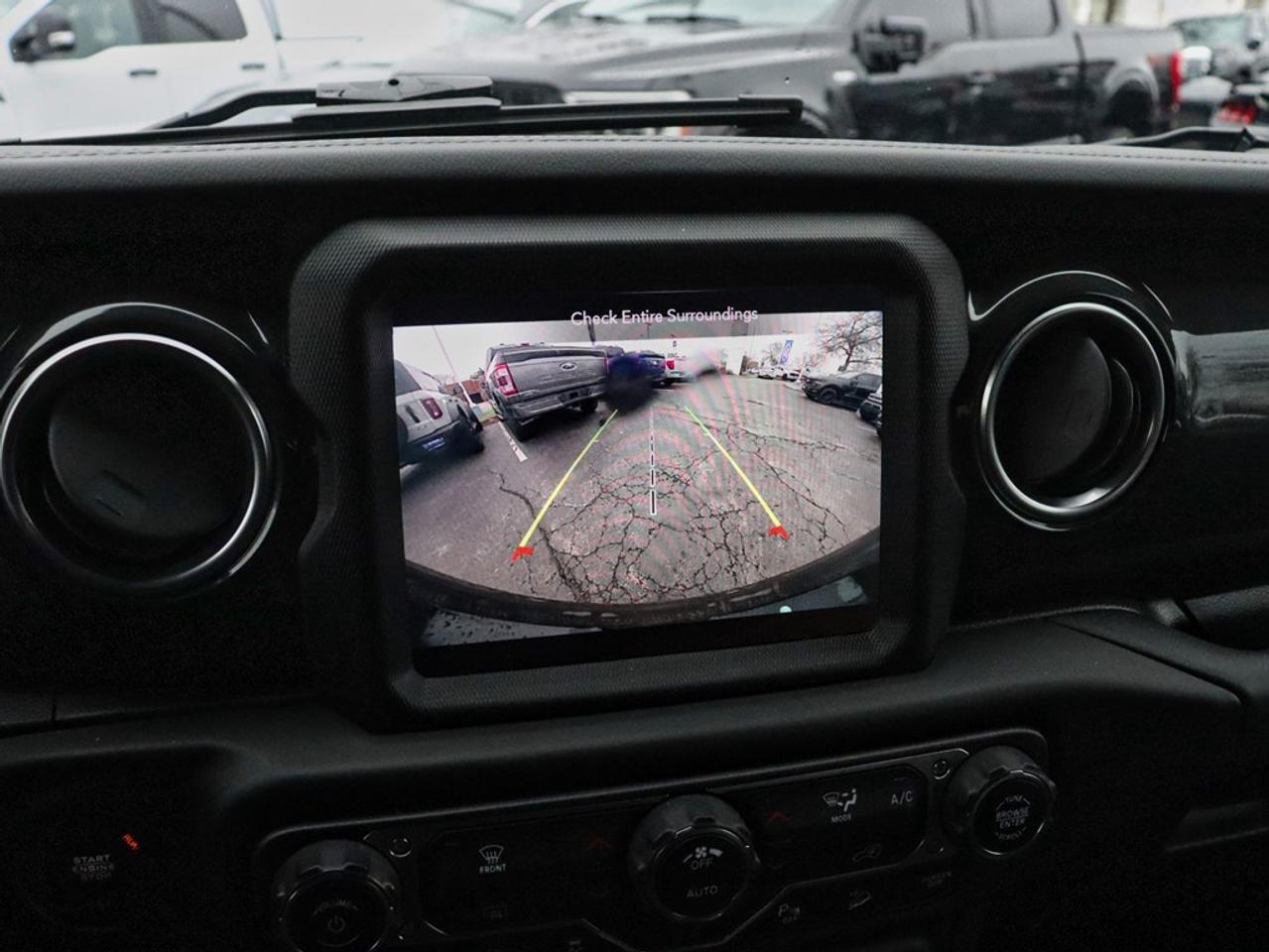 2020 Jeep Wrangler Unlimited Sahara Altitude | 4X4 | 3.6L | AUTO | NAV | LED Photo