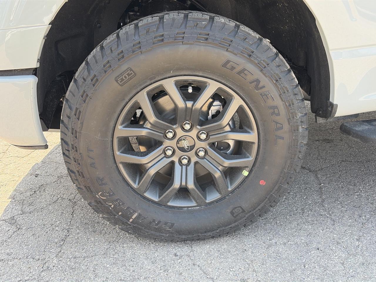 2026 Ford F-150 Tremor 4WD SuperCrew 5.5' Box Photo