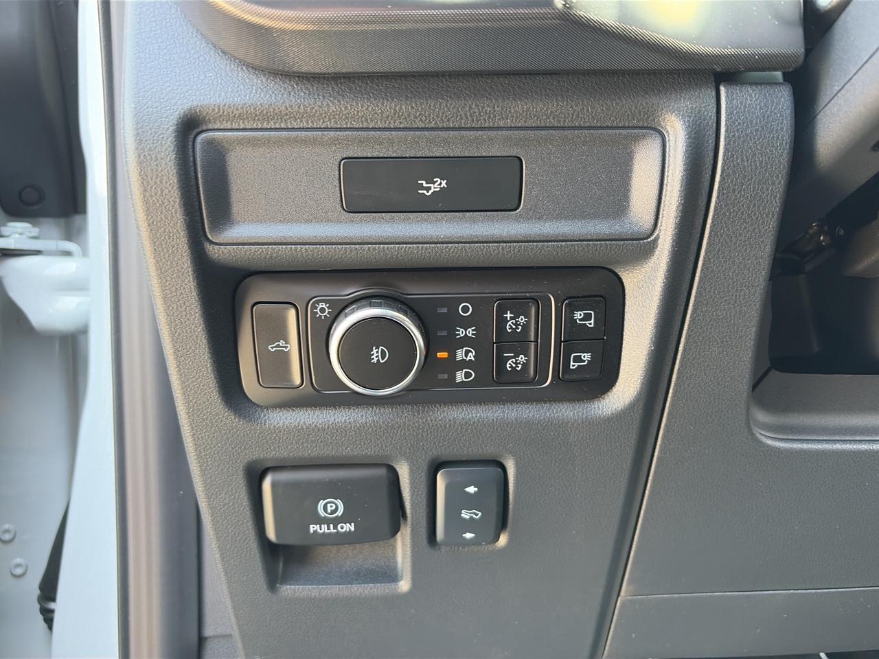 2026 Ford F-150 Tremor 4WD SuperCrew 5.5' Box Photo