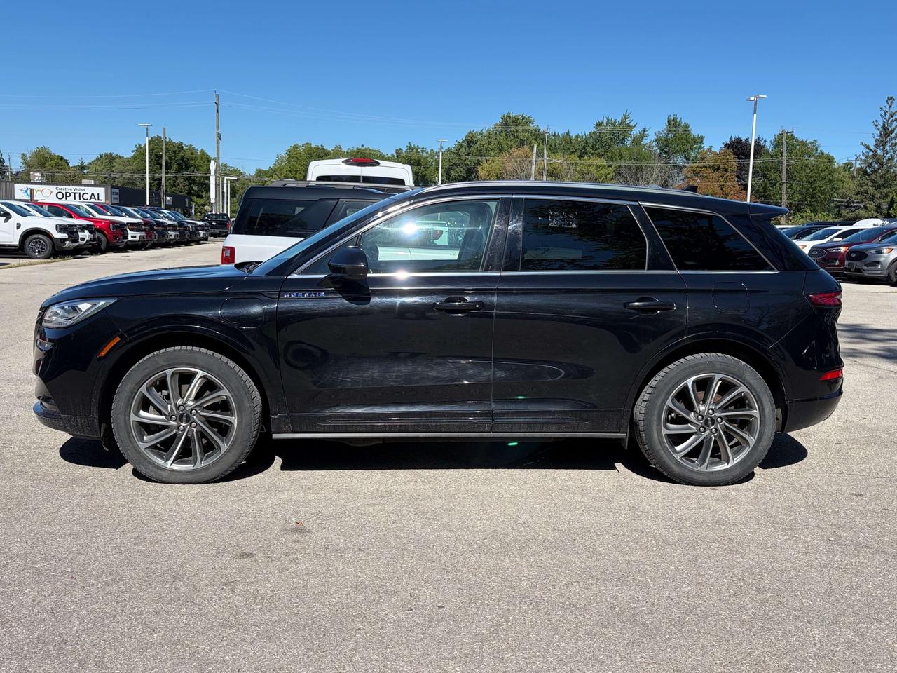 2022 Lincoln Corsair Grand Touring AWD Photo3
