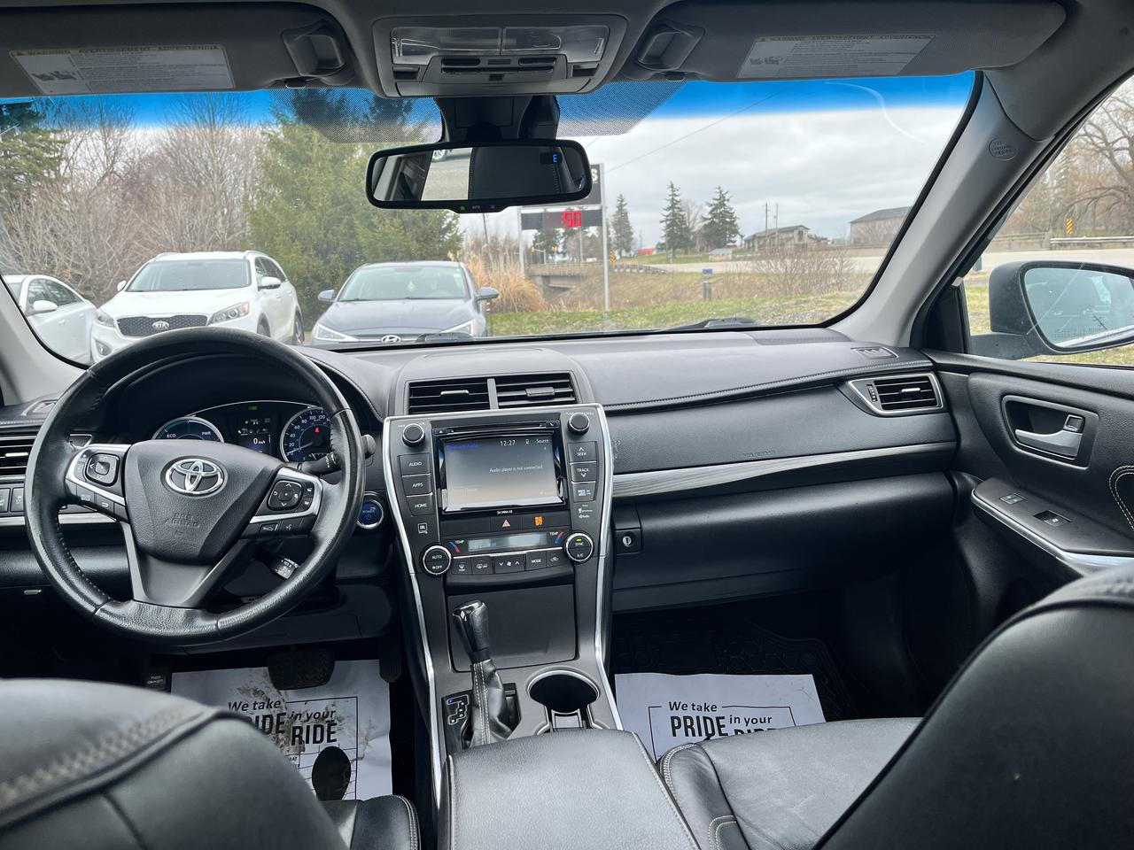 2016 Toyota Camry XLE Photo