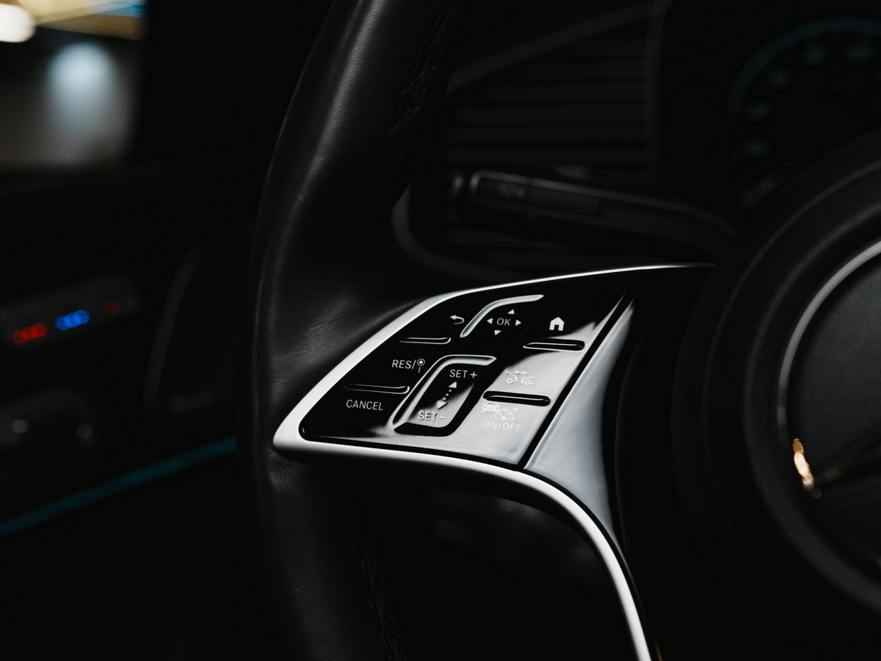 2024 Mercedes-Benz GLE 450 | AMG PKG | COUPE | PREMIUM PKG | 20 IN Photo