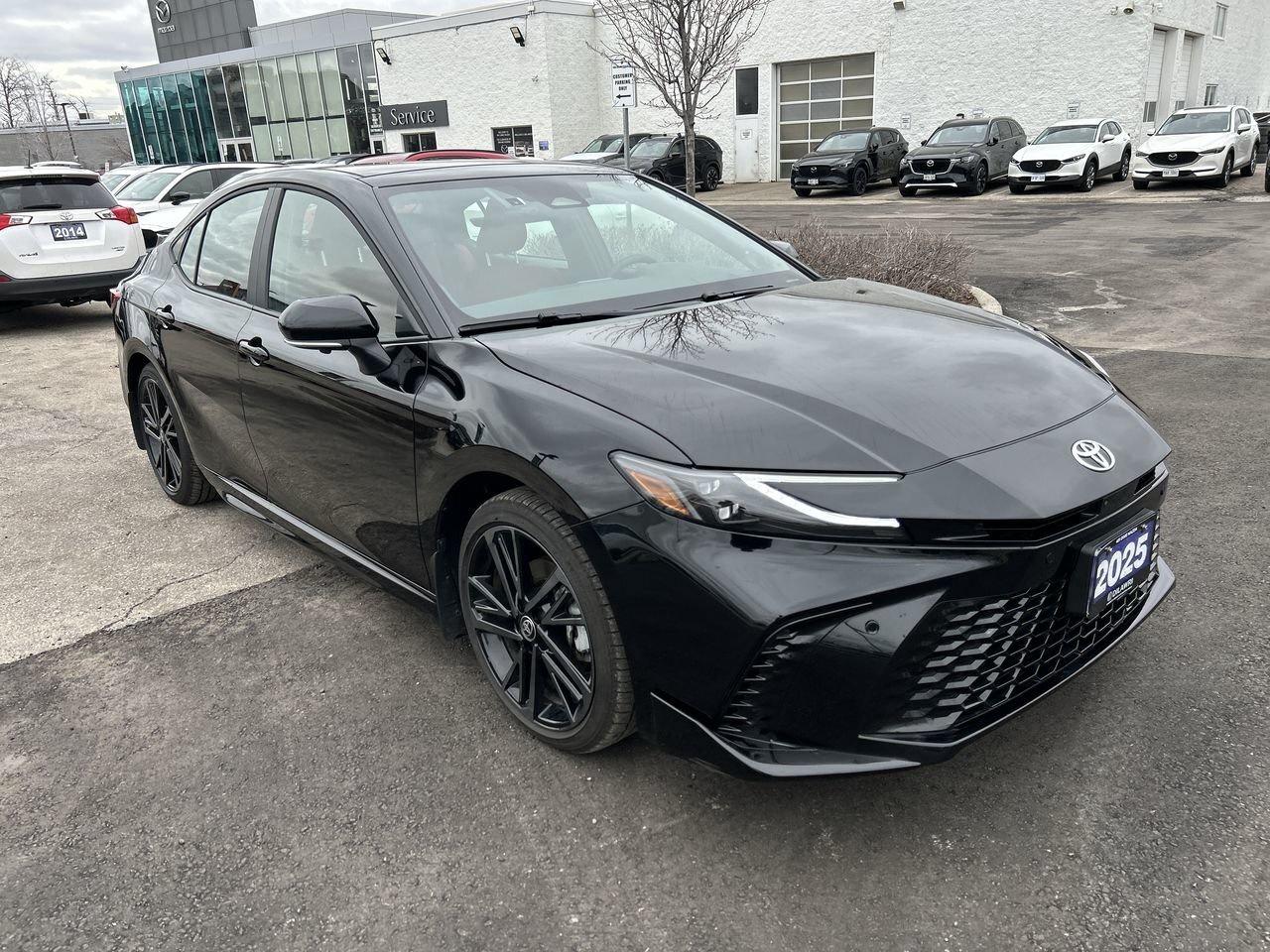 2025 Toyota Camry HYBRID XSE AWD Sharp Style, AWD Confidence Photo