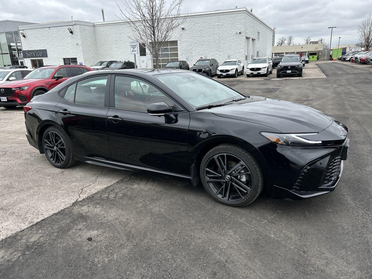 2025 Toyota Camry HYBRID XSE AWD Sharp Style, AWD Confidence Photo