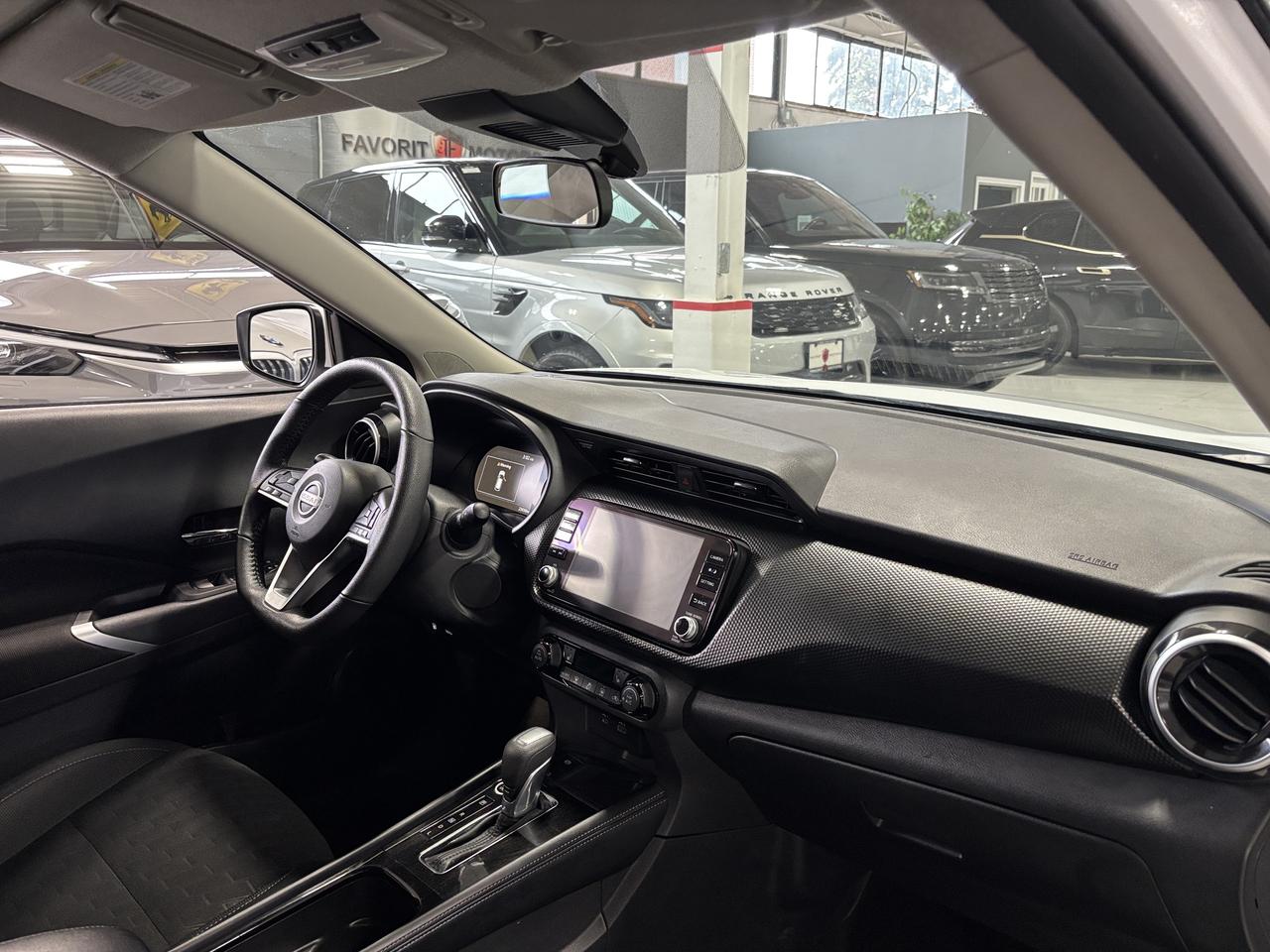 2025 Nissan Kicks Play SV|HEATEDSEATS|HEATEDSTEERING|BACKUPCAM|ALLOYS|+++ Photo