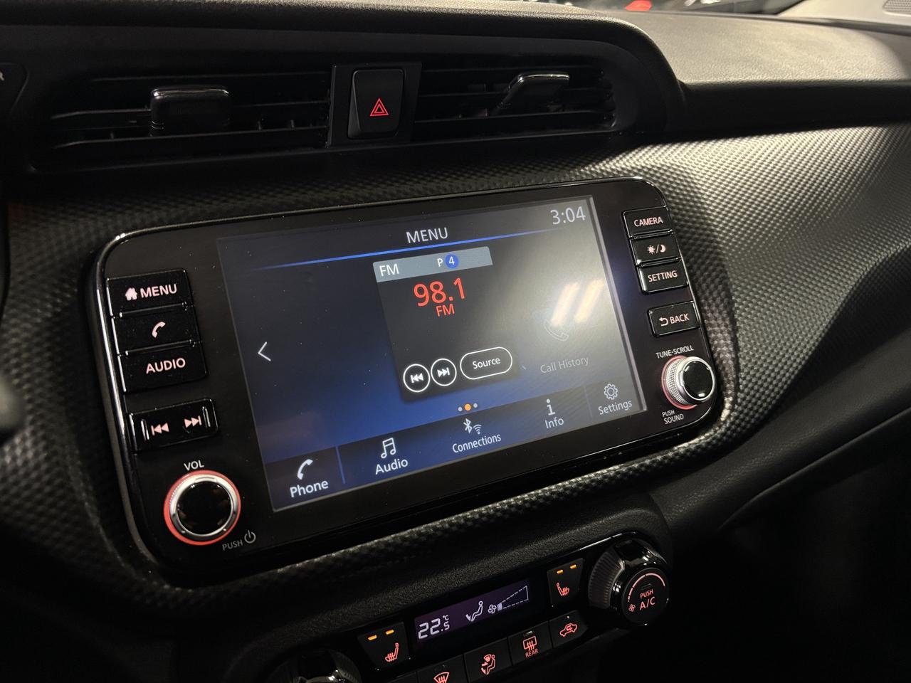 2025 Nissan Kicks Play SV|HEATEDSEATS|HEATEDSTEERING|BACKUPCAM|ALLOYS|+++ Photo