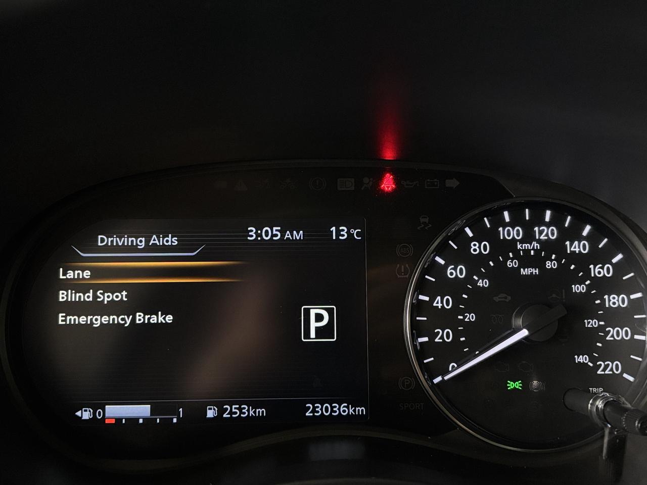 2025 Nissan Kicks Play SV|HEATEDSEATS|HEATEDSTEERING|BACKUPCAM|ALLOYS|+++ Photo