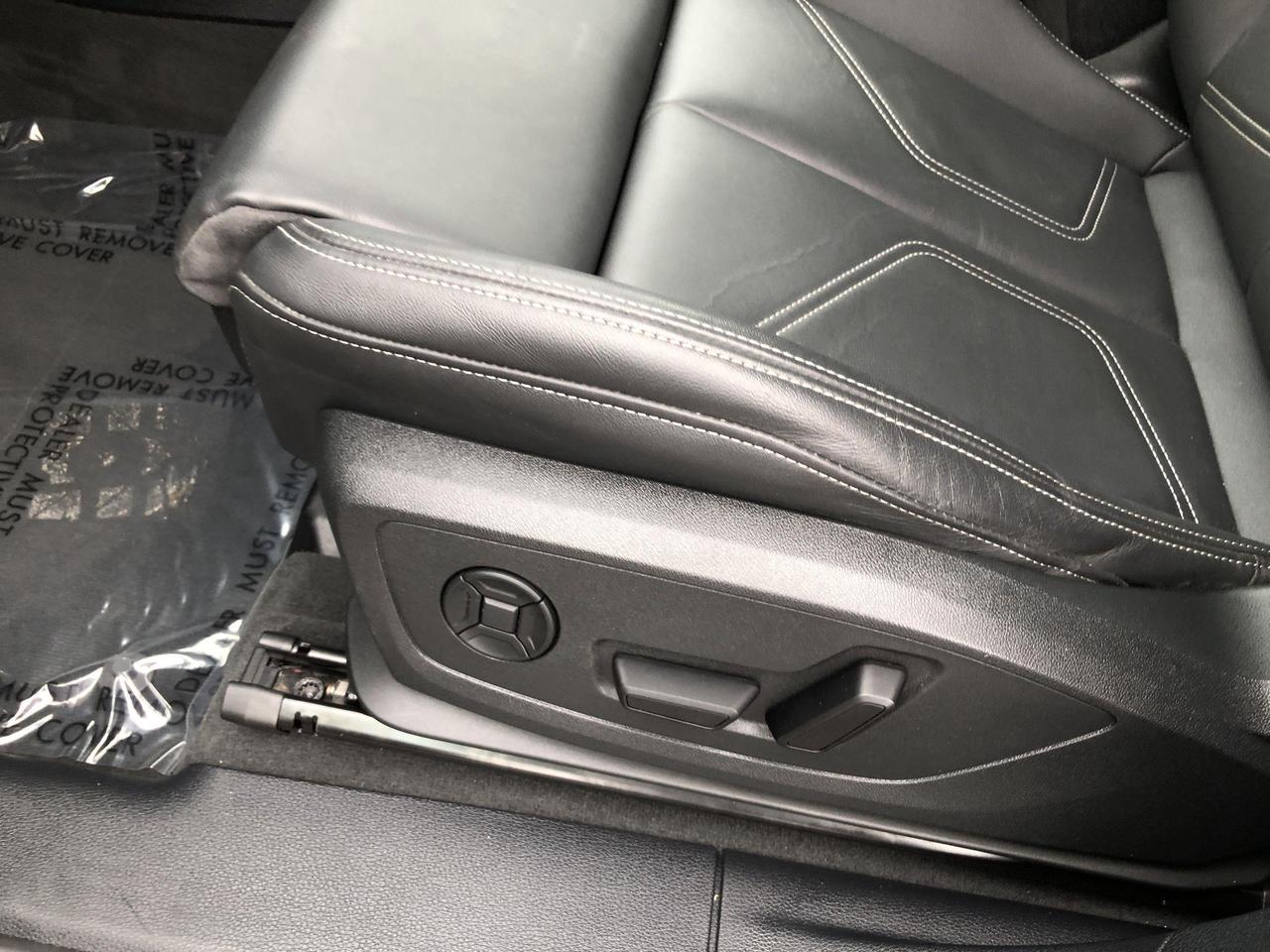 2024 Audi Q3 45 Progressiv SLINE, BLACK OPTICS, LEATHER, SONOS Photo