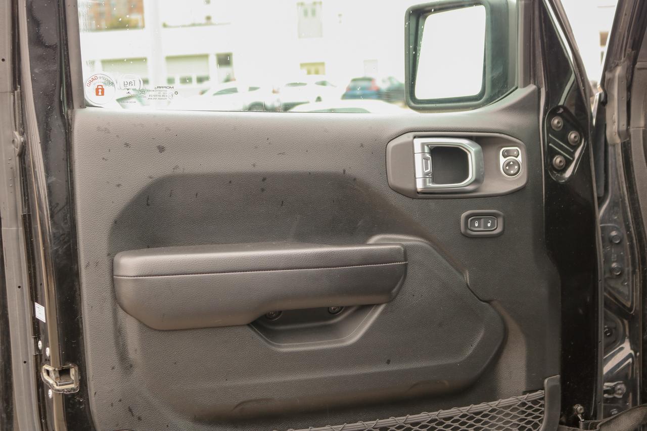 2020 Jeep Gladiator Sport S 4x4 | BLUETOOTH | REMOTE START | Photo
