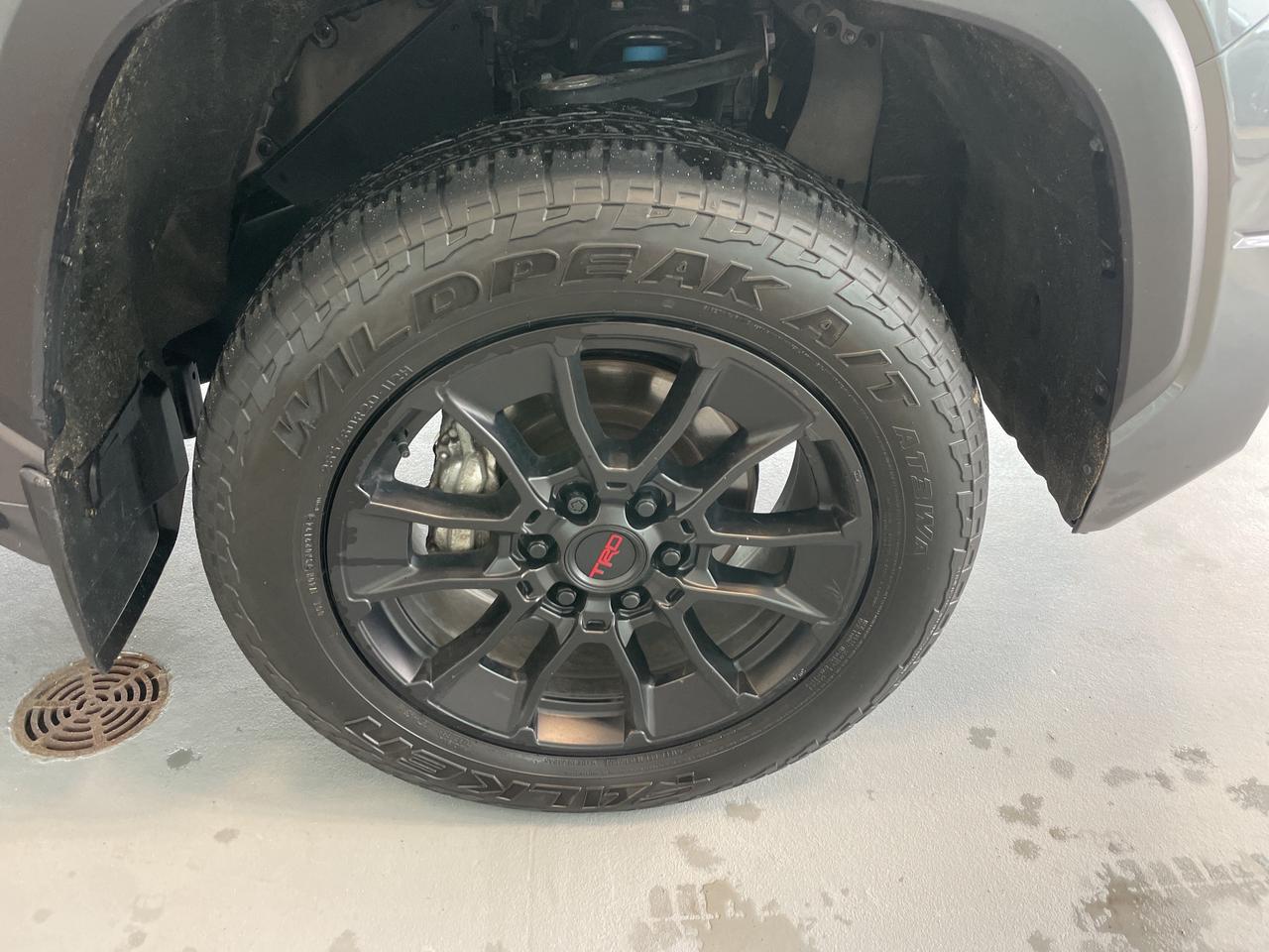 2025 Toyota Tundra LIMITED HYBRID Photo