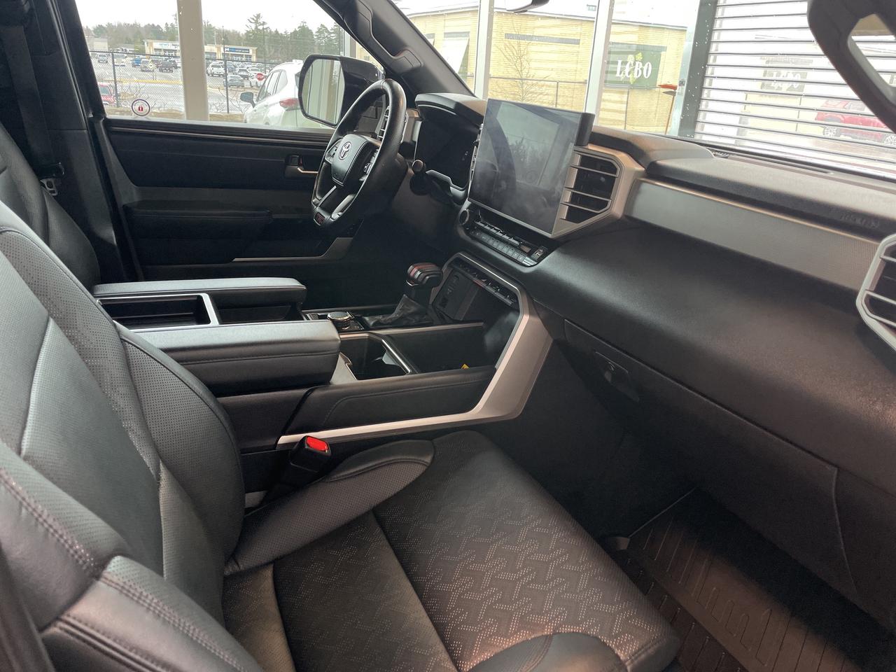 2025 Toyota Tundra LIMITED HYBRID Photo