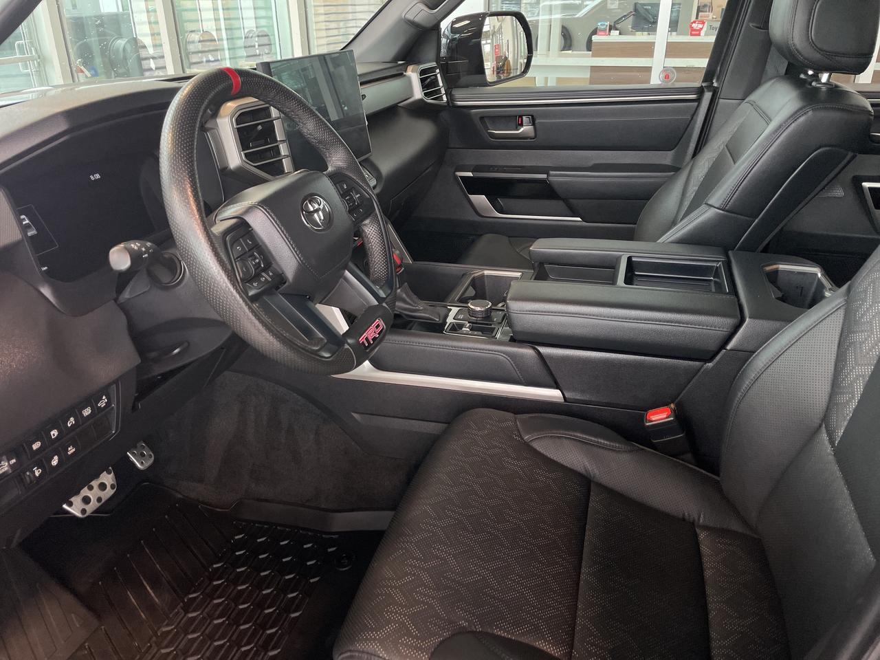 2025 Toyota Tundra LIMITED HYBRID Photo