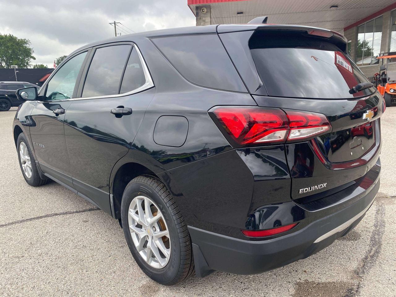 2022 Chevrolet Equinox LT, CLEAN CARFAX, AUTO HIGHBEAMS, REMOTE START! - Photo #6